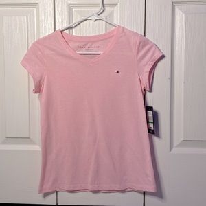Girls plain pink Tommy Hilfiger t shirt. Ultra soft.